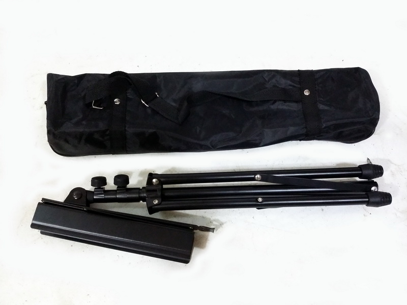 atril partituras plegable regulable. metal alt.max.115-131 min.46-61 (10eu.) 6u